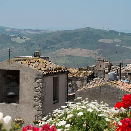 The Sicilian House - Palazzo Notar Nicchi Polizzi Generosa