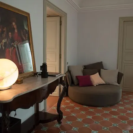 The Sicilian House - Palazzo Notar Nicchi Apartment *